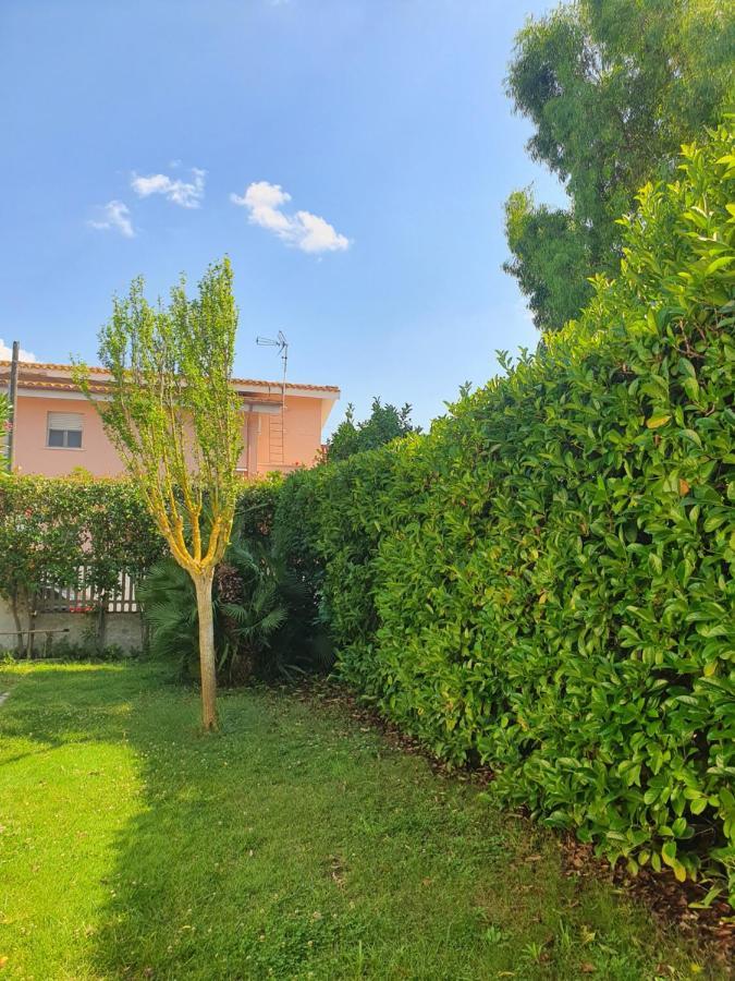 Villa Andrea'S House Fiumicino Exterior foto